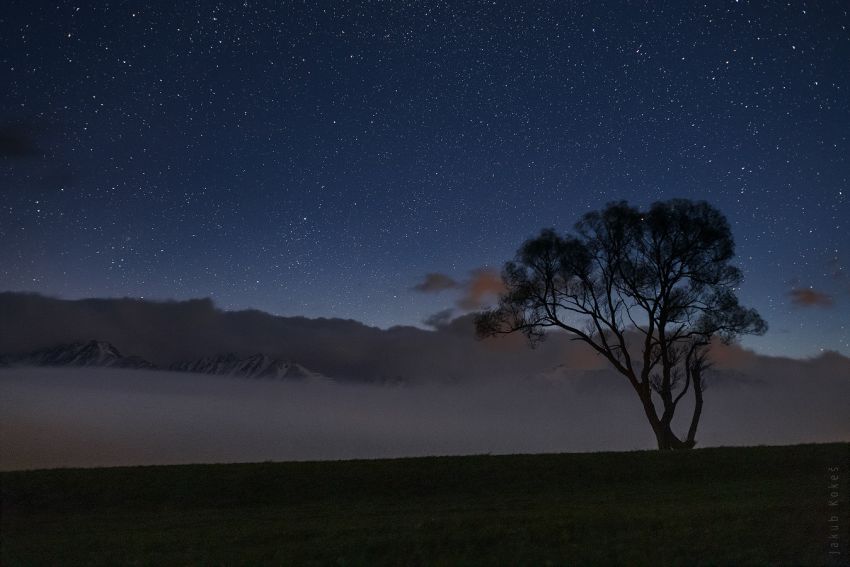 Noční obloha nad Tatrami